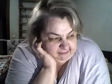 AngelSky4533 online show from February 24, 2025, 9:31 pm