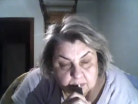 AngelSky4533 online show from February 27, 2025, 8:42 pm
