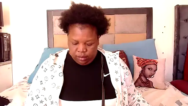 Snapshot of omalicha98 chatting on December 3, 2025, 6:43 am omalicha98 online show from December 3, 2025, 6:43 am