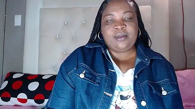 Snapshot of omalicha98 chatting on May 4, 2026, 5:58 am omalicha98 online show from May 4, 2026, 5:58 am
