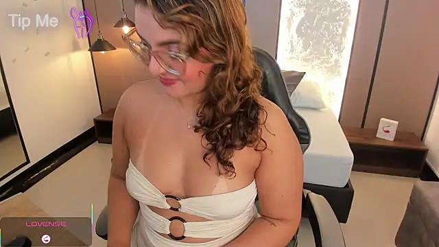 Snapshot of lilly_ass_ chatting on October 11, 2025, 12:58 pm lilly ass online show from October 11, 2025, 12:58 pm