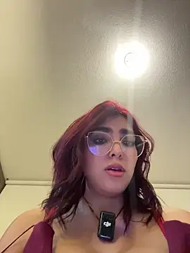 MartinaSooler online show from June 17, 2026, 3:20 am