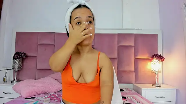 AnieRey online show from March 8, 2025, 11:58 am