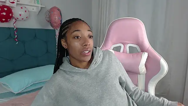 esmeralda-bk online show from January 27, 2025, 2:35 pm