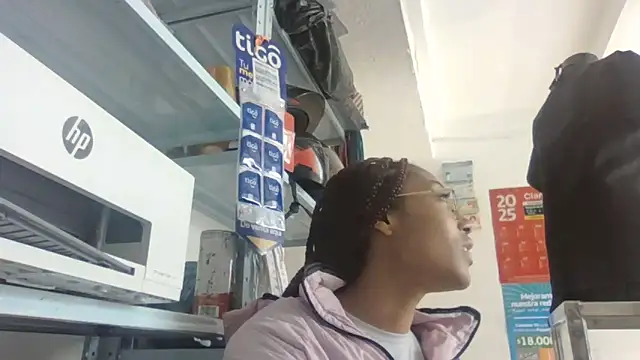 esmeralda-bk online show from March 11, 2025, 6:08 pm