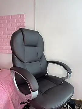 zahra Jalid online show from December 16, 2025, 12:37 am