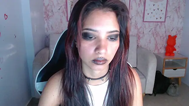 nilia ch online show from February 23, 2025, 11:33 am