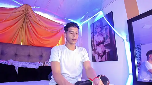 Snapshot of Ethan_Boyy chatting on September 18, 2025, 8:11 pm Ethan Boyy online show from September 18, 2025, 8:11 pm