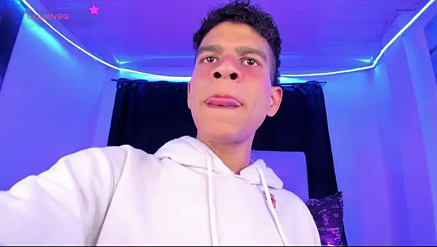 Ethan Boyy online show from June 4, 2026, 7:20 pm