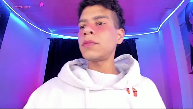 Ethan Boyy online show from June 10, 2026, 1:10 pm