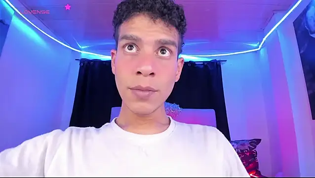 Ethan Boyy online show from June 12, 2026, 8:52 pm