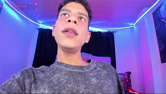 Ethan Boyy online show from June 16, 2026, 6:54 pm
