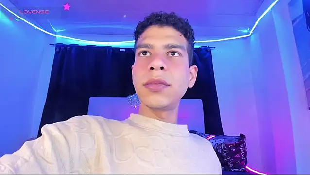 Ethan Boyy online show from June 26, 2026, 8:24 pm