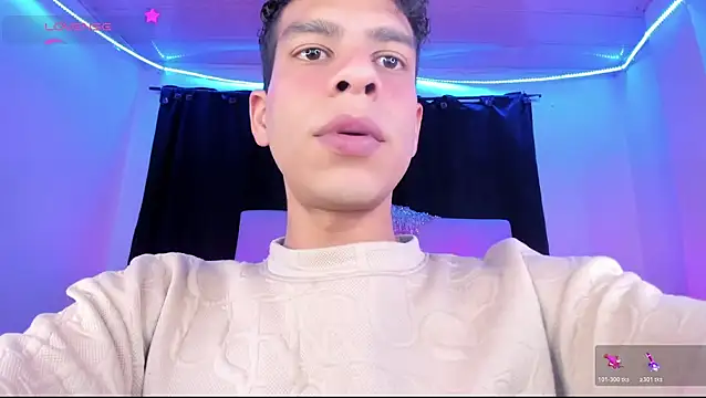 Ethan Boyy online show from June 30, 2026, 3:13 pm
