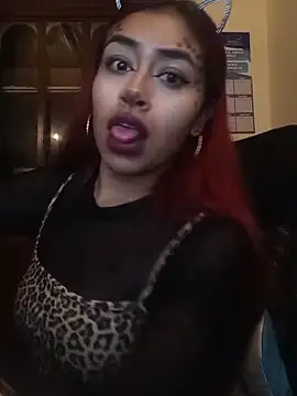 Snapshot of AnonymousGirl chatting on November 1, 2025, 12:45 am AnonymousGirl online show from November 1, 2025, 12:45 am