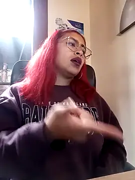 Snapshot of AnonymousGirl chatting on November 24, 2025, 8:08 pm AnonymousGirl online show from November 24, 2025, 8:08 pm