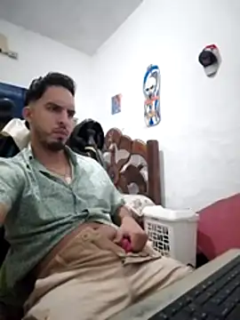 alejo5288 online show from November 20, 2025, 4:01 am