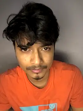 Snapshot of kaif_220 chatting on October 20, 2025, 4:07 pm kaif 220 online show from October 20, 2025, 4:07 pm