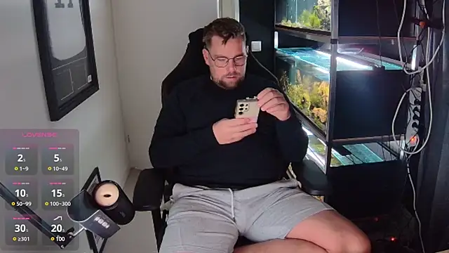 justinitt online show from February 9, 2025, 11:36 am