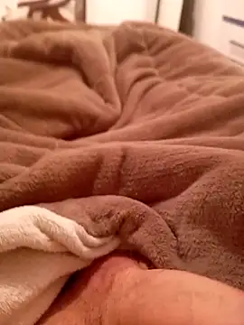 kzzix online show from October 17, 2025, 11:18 pm