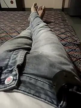 Snapshot of cpl-jay chatting on November 5, 2025, 12:49 pm cpl-jay online show from November 5, 2025, 12:49 pm