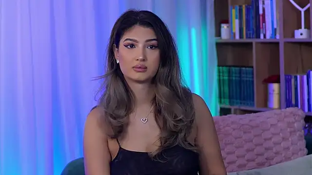 SarahPeach8 online show from October 30, 2025, 10:16 am