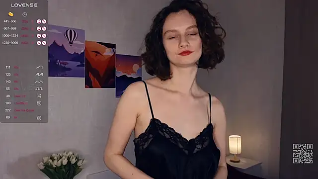 Snapshot of Leya_Curly chatting on March 8, 2025, 2:51 pm Leya Curly online show from March 8, 2025, 2:51 pm