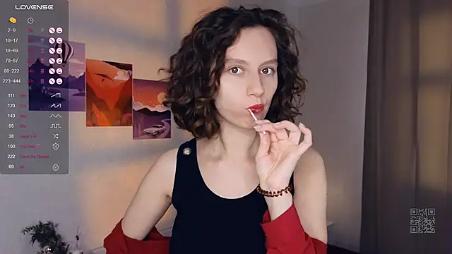 Snapshot of Leya_Curly chatting on March 16, 2025, 12:44 pm Leya Curly online show from March 16, 2025, 12:44 pm