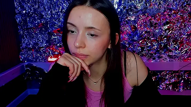 Sahara Shields online show from January 15, 2025, 4:32 pm