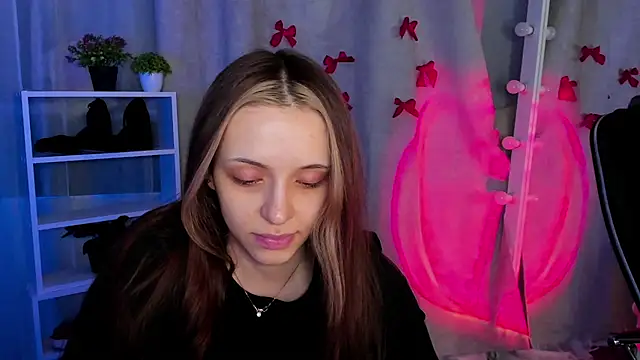 Sahara Shields online show from March 7, 2025, 10:13 am