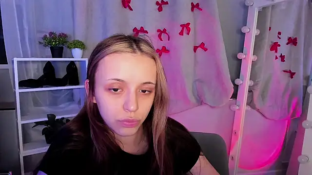 Sahara Shields online show from March 15, 2025, 9:19 am