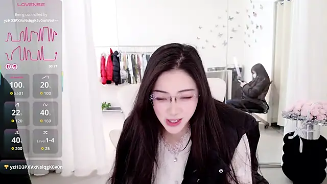 miaomiao-777 online show from February 17, 2026, 3:25 am