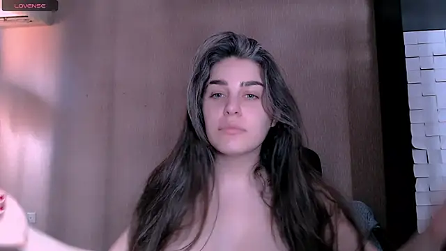  Roselina  online show from November 18, 2025, 11:03 am