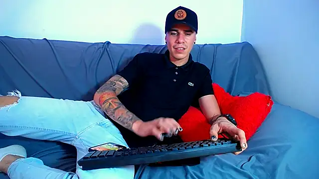 Snapshot of Baan10 chatting on March 12, 2025, 8:31 pm Baan10 online show from March 12, 2025, 8:31 pm