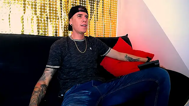 Snapshot of Baan10 chatting on March 19, 2025, 2:13 pm Baan10 online show from March 19, 2025, 2:13 pm