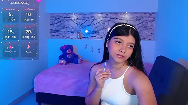 Snapshot of IslaBlaze chatting on January 26, 2025, 12:01 pm IslaBlaze online show from January 26, 2025, 12:01 pm