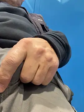 sempreilmio2 online show from November 28, 2025, 11:46 am