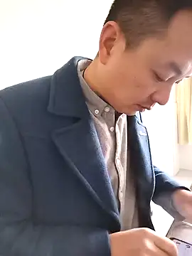 Snapshot of swg176 chatting on January 22, 2025, 5:16 am swg176 online show from January 22, 2025, 5:16 am