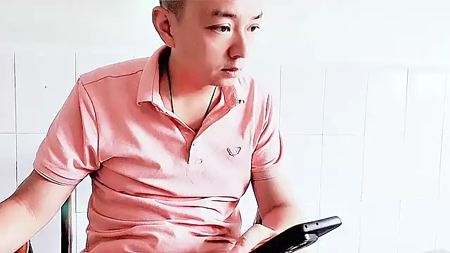 Snapshot of swg176 chatting on September 17, 2025, 3:08 am swg176 online show from September 17, 2025, 3:08 am