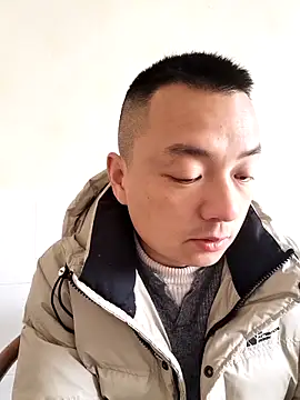 Snapshot of swg176 chatting on February 15, 2026, 4:42 am swg176 online show from February 15, 2026, 4:42 am