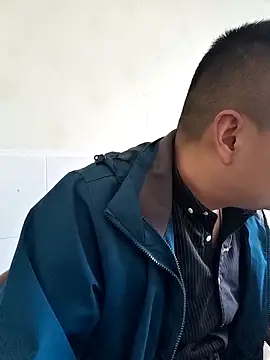 Snapshot of swg176 chatting on March 25, 2026, 7:25 am swg176 online show from March 25, 2026, 7:25 am