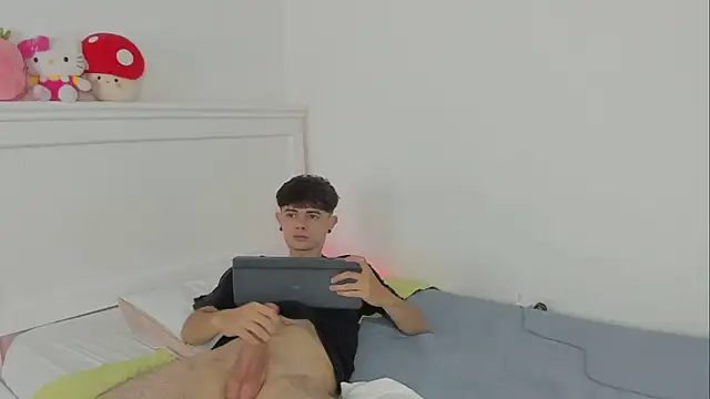 connor and angel online show from April 1, 2026, 1:17 am