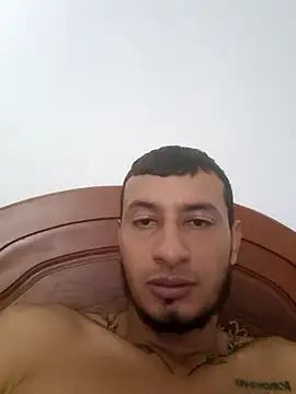Snapshot of DrakeVega chatting on January 30, 2025, 3:08 pm DrakeVega online show from January 30, 2025, 3:08 pm