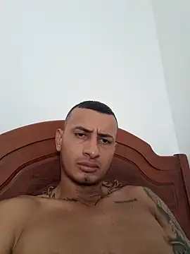 Snapshot of DrakeVega chatting on February 8, 2025, 6:44 pm DrakeVega online show from February 8, 2025, 6:44 pm