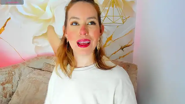 Snapshot of scarlette69 chatting on October 3, 2025, 8:17 pm scarlette69 online show from October 3, 2025, 8:17 pm