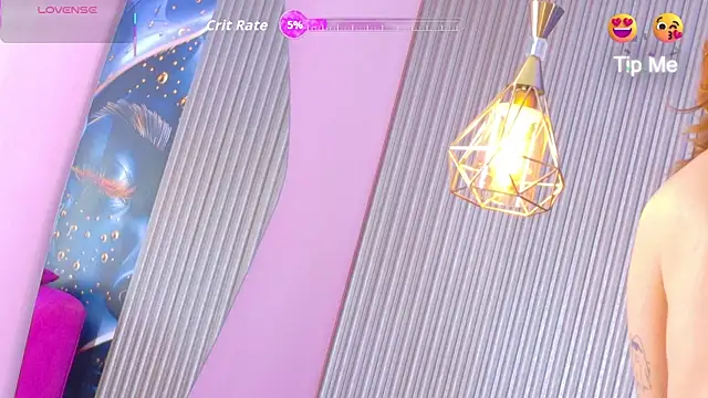 Snapshot of scarlette69 chatting on October 8, 2025, 12:30 am scarlette69 online show from October 8, 2025, 12:30 am