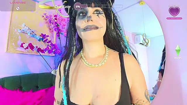 Snapshot of scarlette69 chatting on October 31, 2025, 7:59 pm scarlette69 online show from October 31, 2025, 7:59 pm