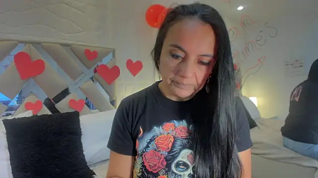 Snapshot of raquell_moore chatting on February 15, 2025, 5:07 pm raquell moore online show from February 15, 2025, 5:07 pm