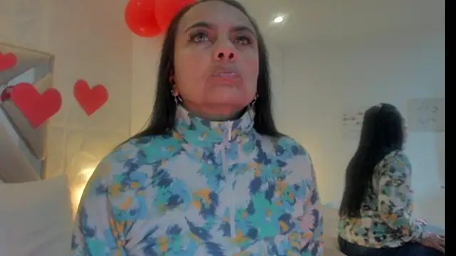 Snapshot of raquell_moore chatting on February 19, 2025, 9:06 am raquell moore online show from February 19, 2025, 9:06 am