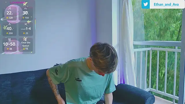 ethan and ava online show from October 17, 2025, 12:52 pm